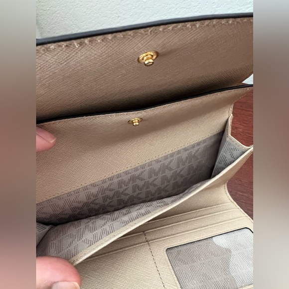 MICHAEL Michael Kors Bisque Saffiano Leather Tri-Fold Wallet - Picture 2 of 6